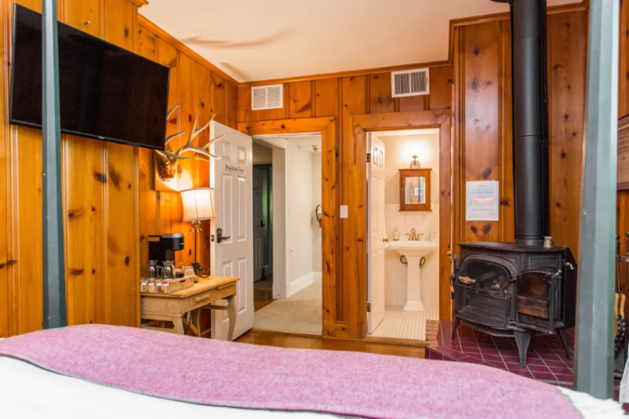 Looking for Corporate Rentals Near You? Discover Elegant Stays at Southmoreland in Kansas City