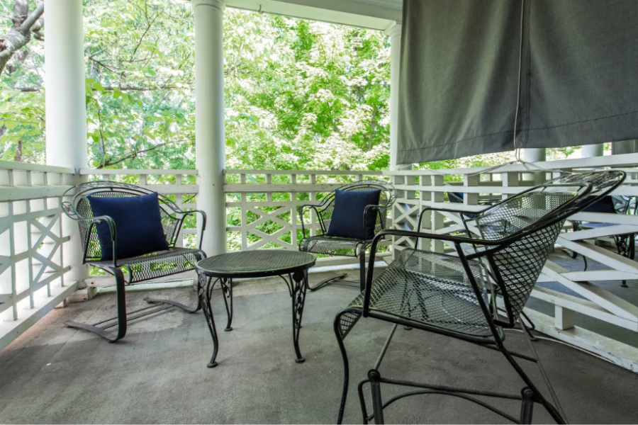 Your Staycation Guide: Best Hotels in Kansas City for Locals and Travelers