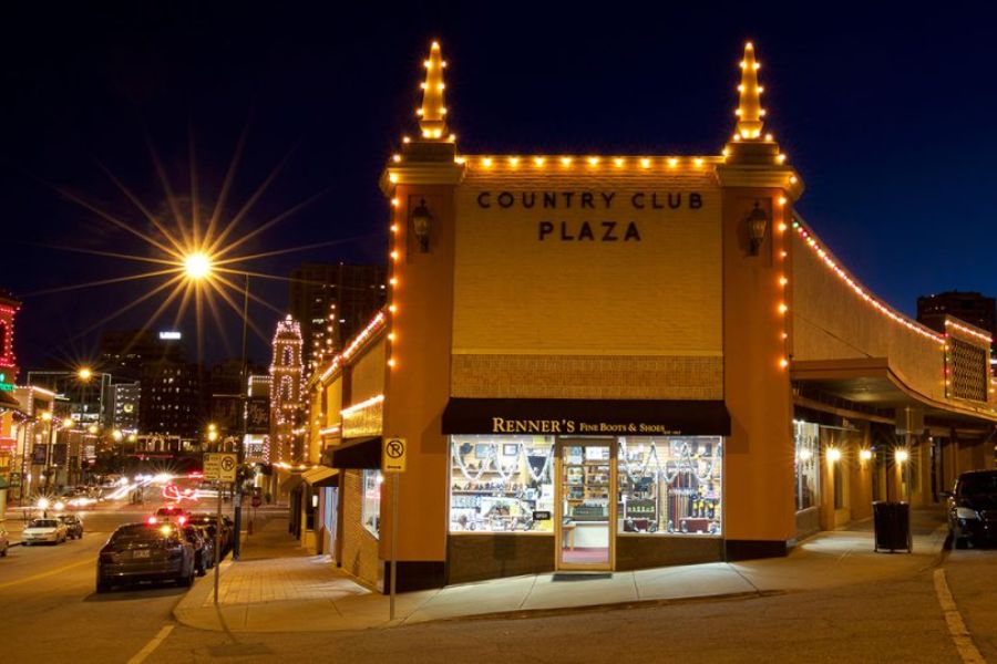 KC Holiday Lights & Winter Stays: Plaza Hotel Packages
