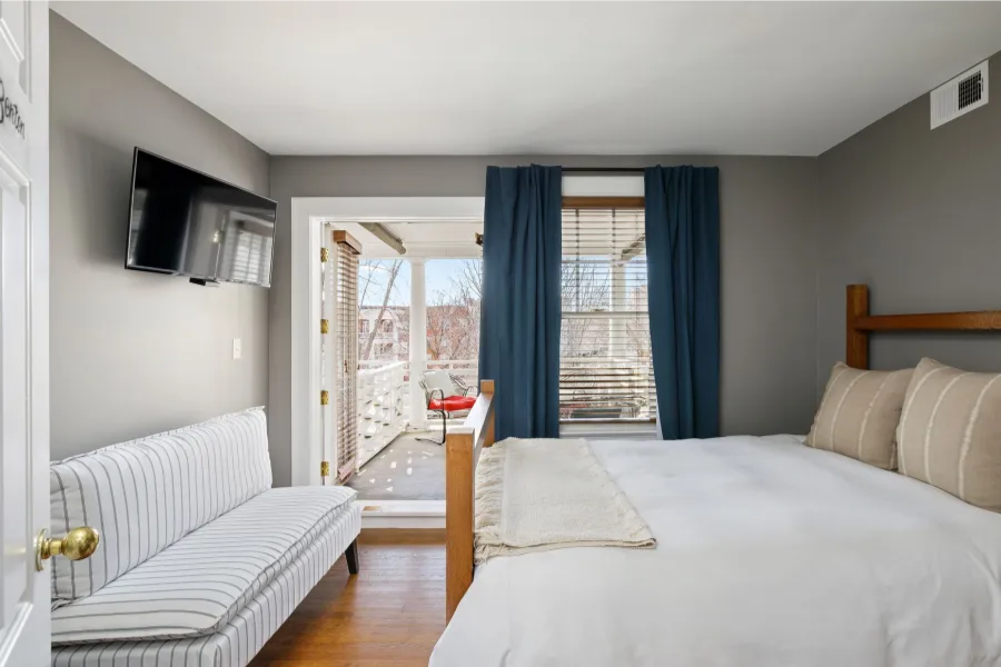 Luxury vs. Boutique Hotels: What’s the Difference?