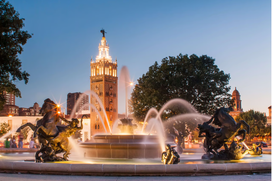 The Most Instagrammable Spots Near Country Club Plaza