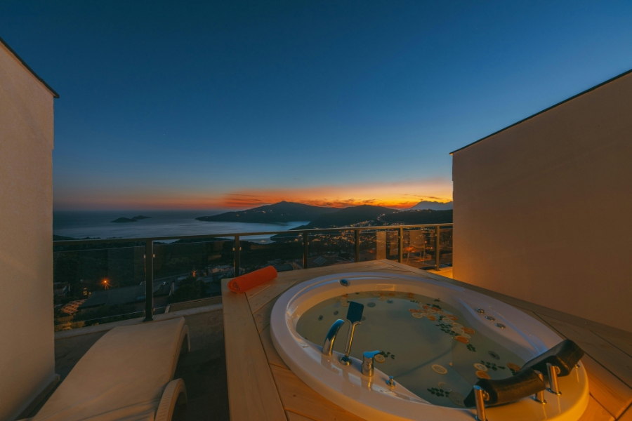 Jacuzzi