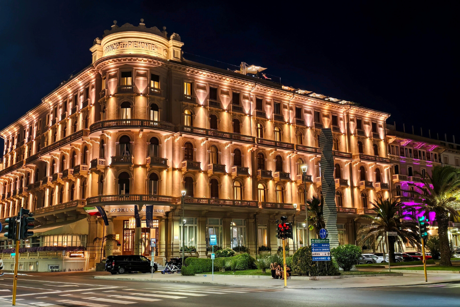 How to Choose Hotels Near the Plaza Kansas City MO for Your Perfect Stay