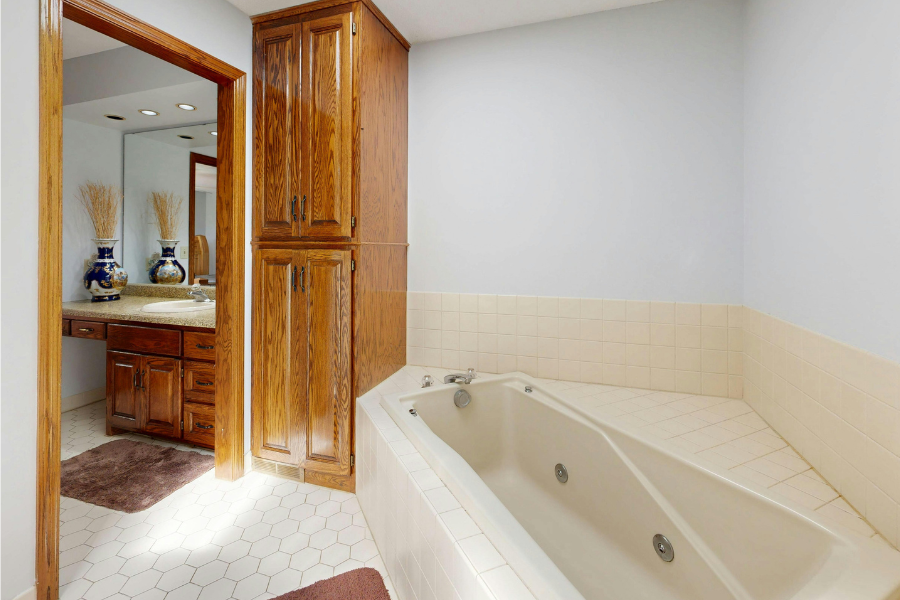 Hotels With Jacuzzi in Room Kansas City Couples Guide