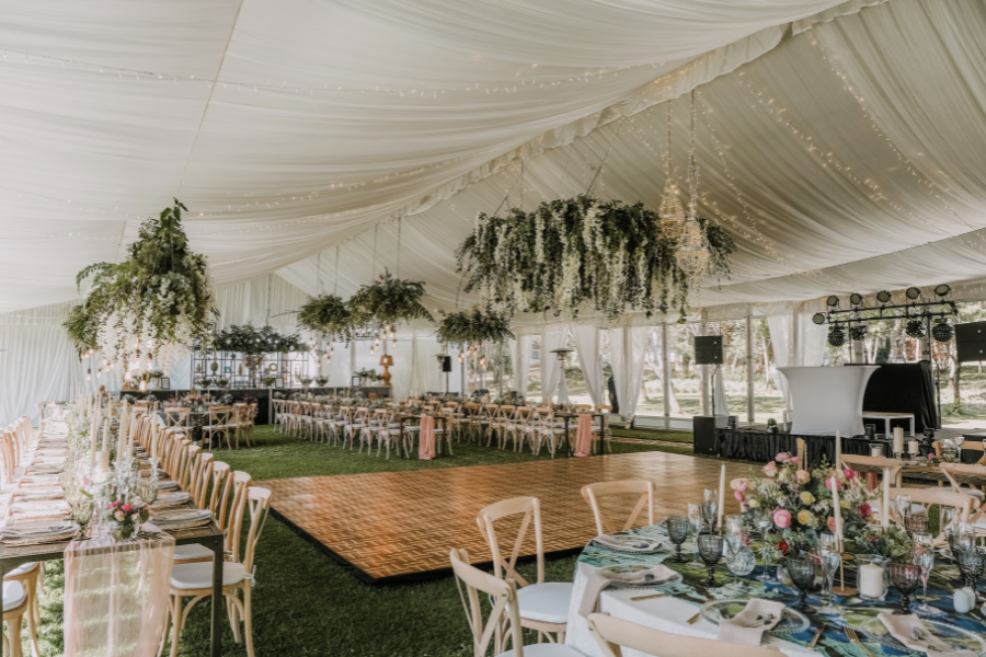 Which Small Wedding Venues in Kansas City Are Affordable?